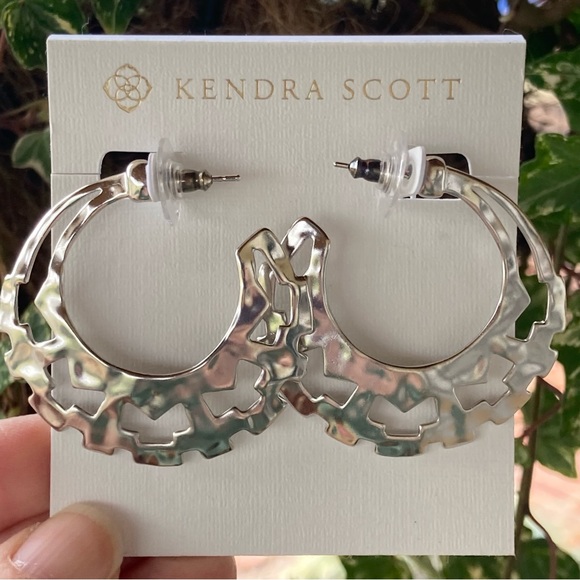 NWT - Shiva Hoop by Kendra Scott - Rhodium - Picture 2 of 6